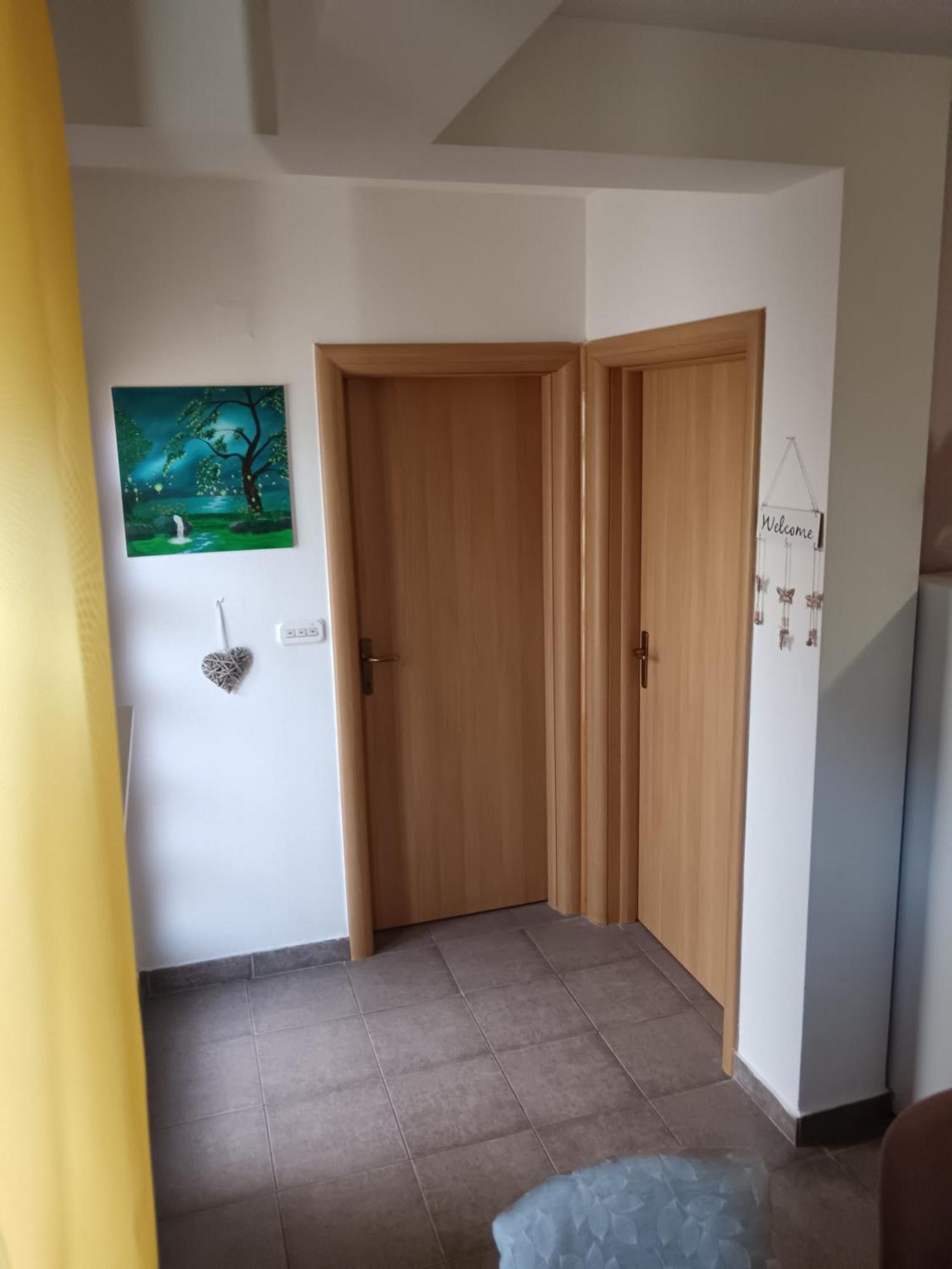 Apartment Dukic Sveti Filip i Jakov Ngoại thất bức ảnh