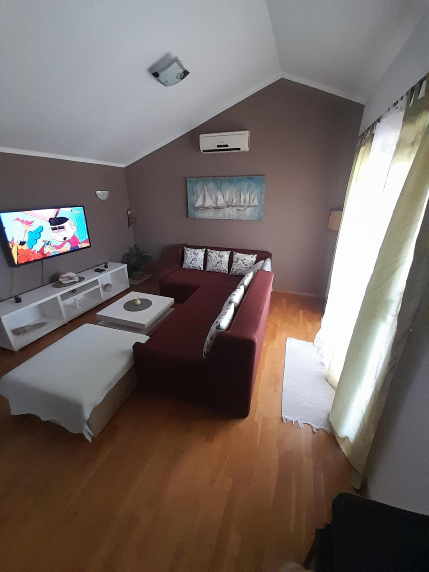 Apartment Dukic Sveti Filip i Jakov Ngoại thất bức ảnh