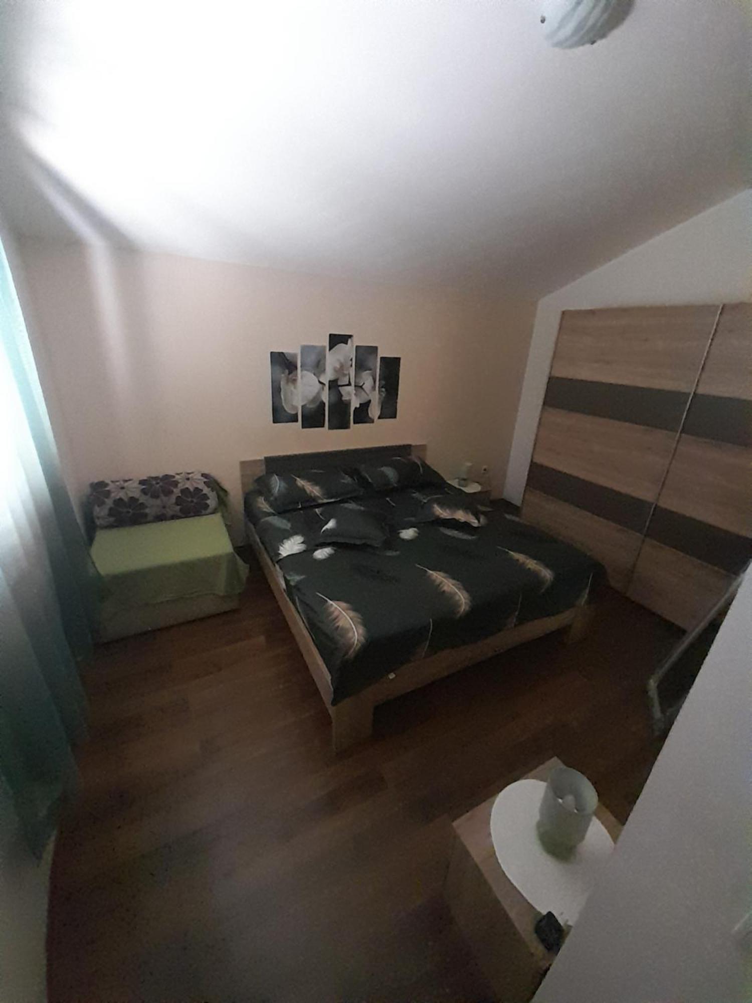 Apartment Dukic Sveti Filip i Jakov Ngoại thất bức ảnh